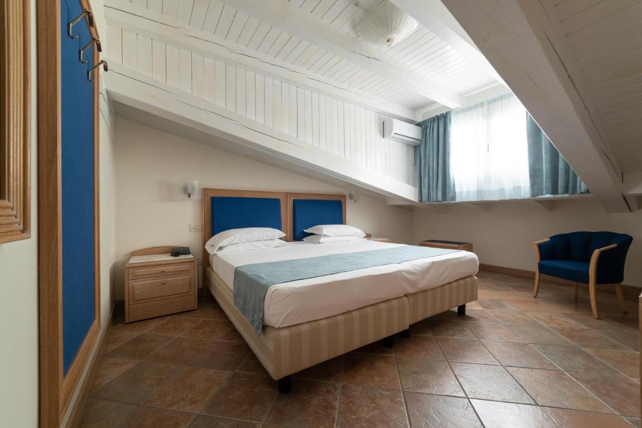 Hotel La Dependance By Casa Bianca Lido di Jesolo Esterno foto